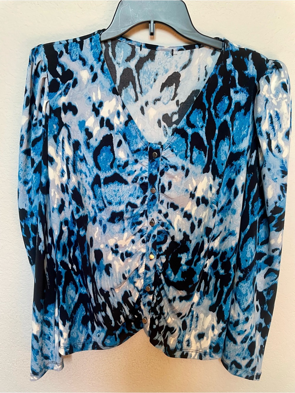 Blue Animal Print Button-Front Women's Top M